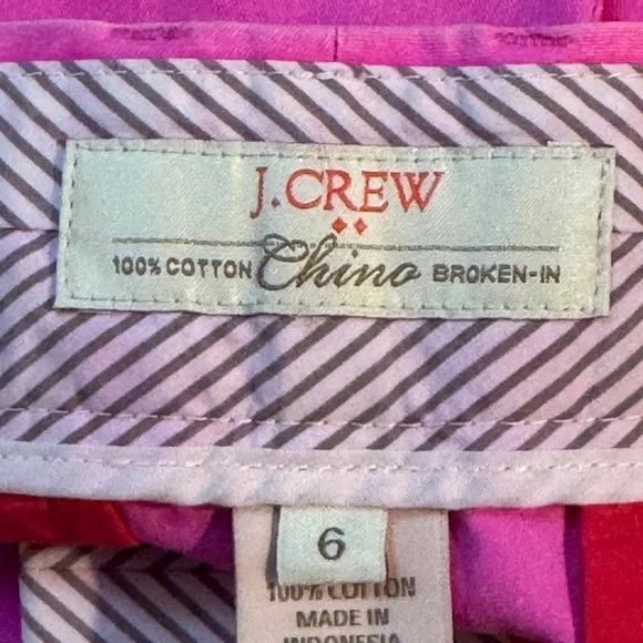 J.Crew Pink Chino Shorts
Women's Size 6 - Broken-In Cotton - Picture 3 of 3